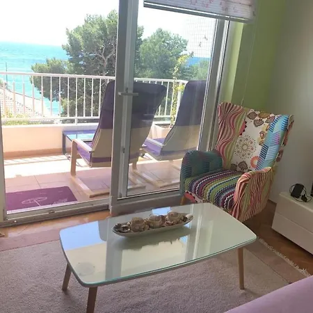 Family With A Sea View And A Free Parking Lägenhet Makarska